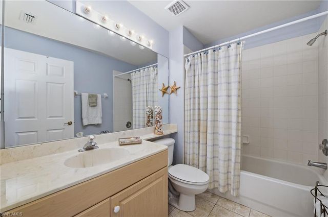 5927 Three Iron DR 3104, Naples, FL 34110