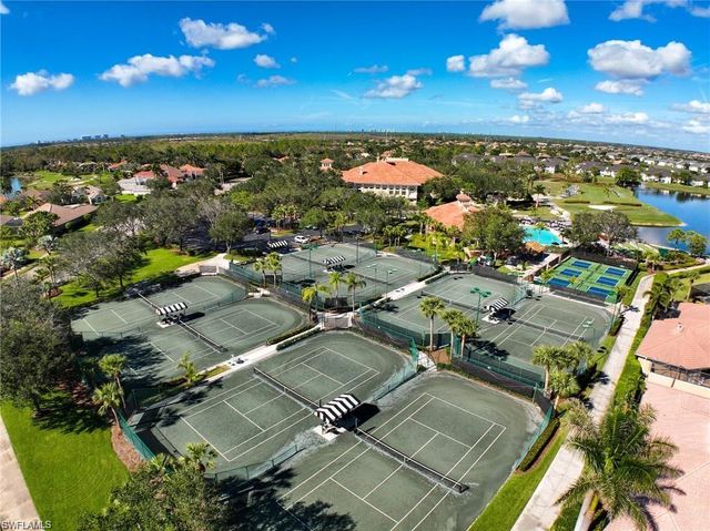 5927 Three Iron DR 3104, Naples, FL 34110