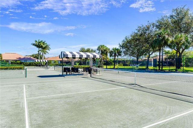 5927 Three Iron DR 3104, Naples, FL 34110