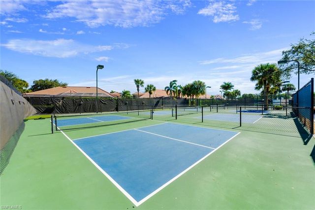 5927 Three Iron DR 3104, Naples, FL 34110