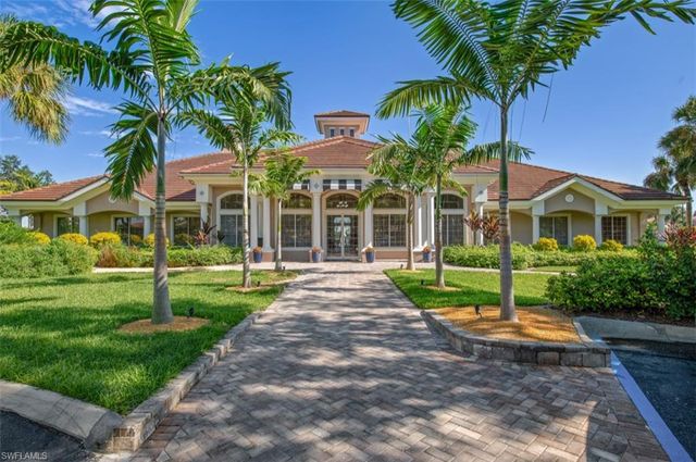 5927 Three Iron DR 3104, Naples, FL 34110