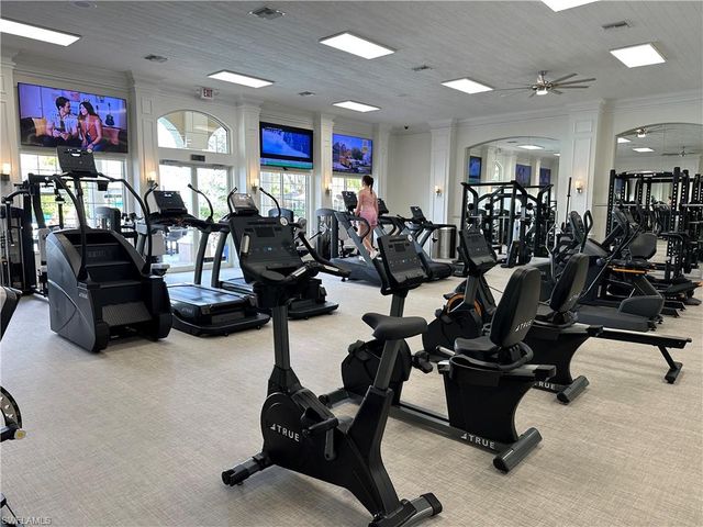 5927 Three Iron DR 3104, Naples, FL 34110