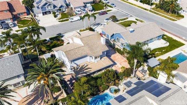 1791 Greenview, Corona, CA 92878