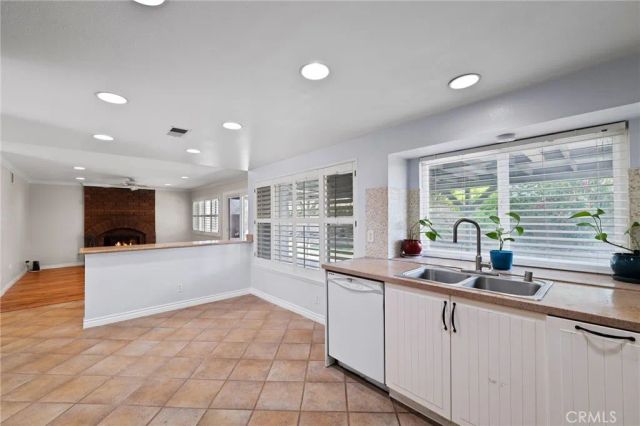 1791 Greenview, Corona, CA 92878