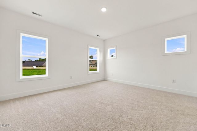 155 Grinnell Loop, Sanford, NC 27332