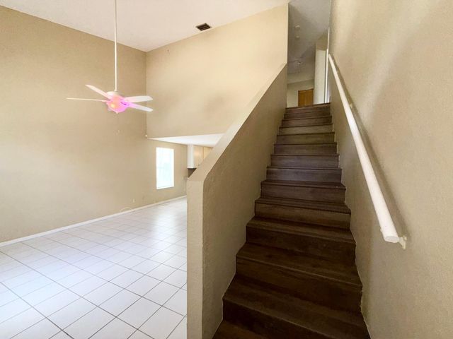 13614 Yarmouth Court, Wellington, FL 33414
