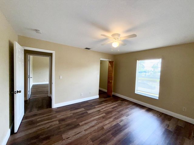 13614 Yarmouth Court, Wellington, FL 33414