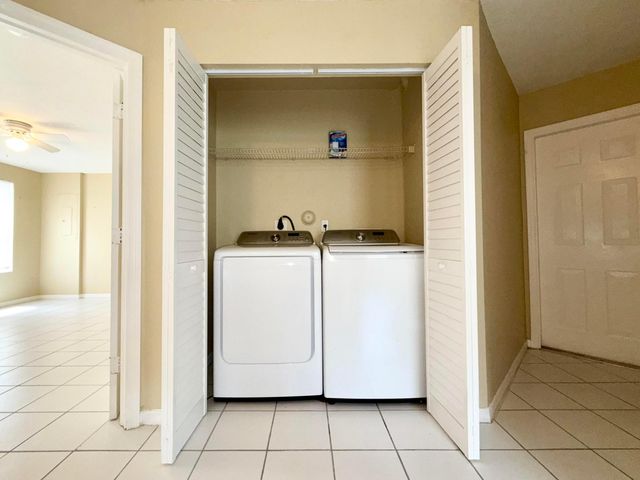 13614 Yarmouth Court, Wellington, FL 33414
