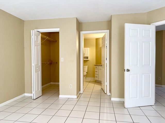 13614 Yarmouth Court, Wellington, FL 33414