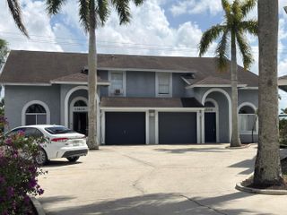 13614 Yarmouth Court, Wellington, FL 33414