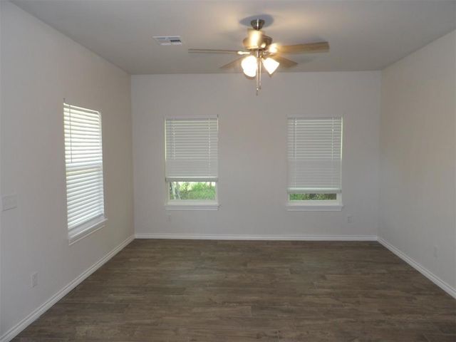 1737 NE 11th Street, Oklahoma City, OK 73117