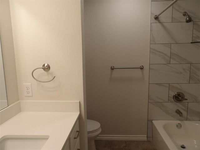 1737 NE 11th Street, Oklahoma City, OK 73117
