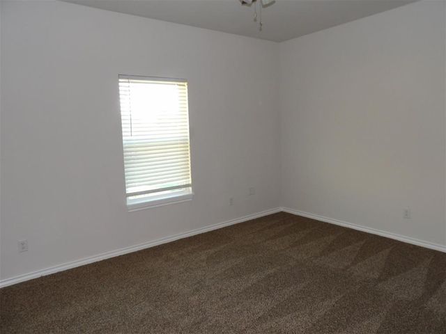1737 NE 11th Street, Oklahoma City, OK 73117