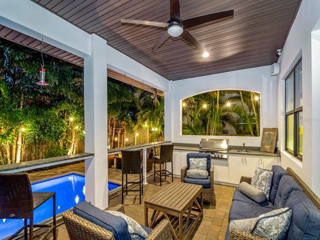 150 CHIPPEWA AVENUE, Tampa, FL 33606