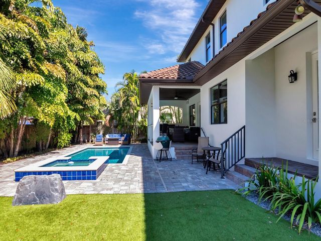 150 CHIPPEWA AVENUE, Tampa, FL 33606