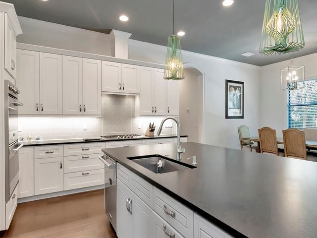 150 CHIPPEWA AVENUE, Tampa, FL 33606