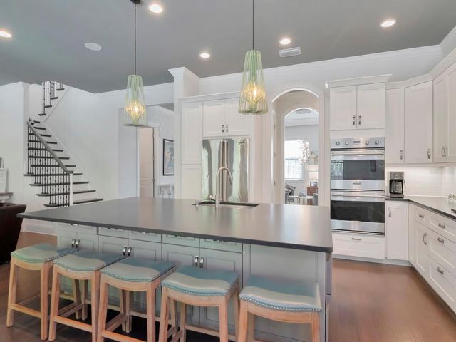 150 CHIPPEWA AVENUE, Tampa, FL 33606