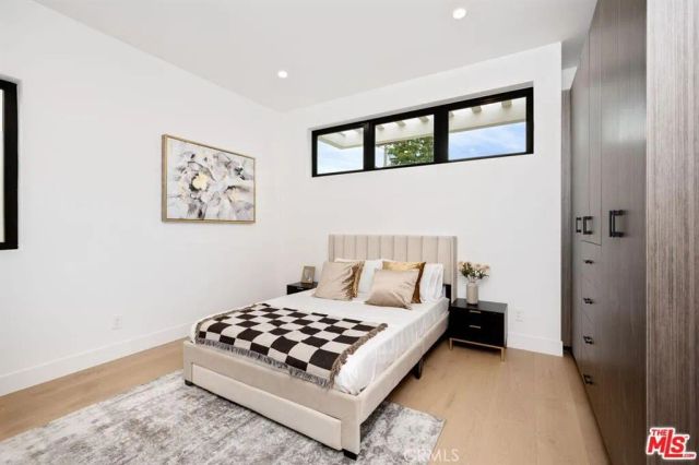 4952 Haskell Avenue, Encino, CA 91436