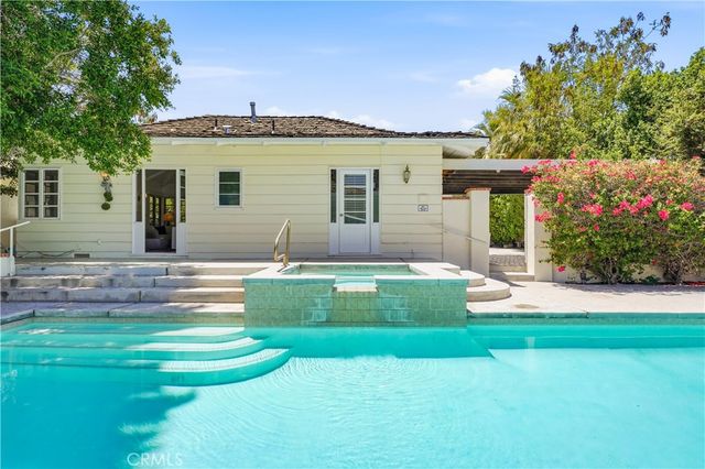 526 S Calle Palo Fierro, Palm Springs, CA 92264