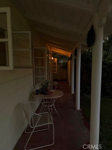 526 S Calle Palo Fierro, Palm Springs, CA 92264