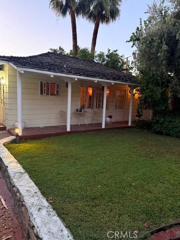 526 S Calle Palo Fierro, Palm Springs, CA 92264
