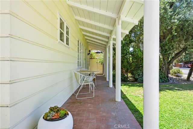 526 S Calle Palo Fierro, Palm Springs, CA 92264