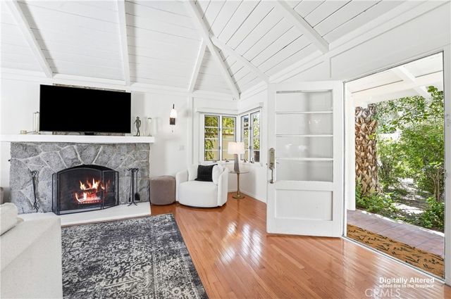 526 S Calle Palo Fierro, Palm Springs, CA 92264