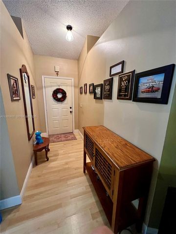 2102 NW 193rd Ave, Pembroke Pines, FL 33029