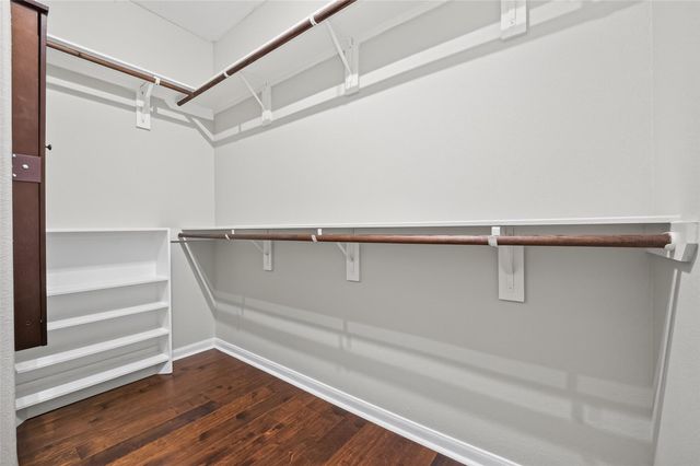 2115 Weathersfield Trace Circle, Houston, TX 77014
