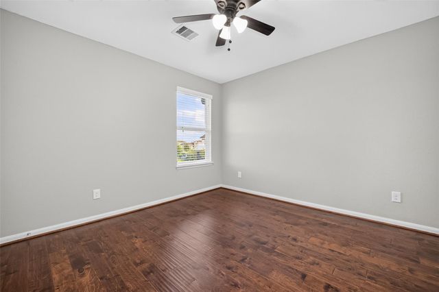 2115 Weathersfield Trace Circle, Houston, TX 77014