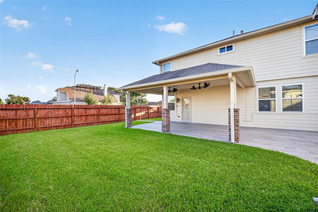 2115 Weathersfield Trace Circle, Houston, TX 77014