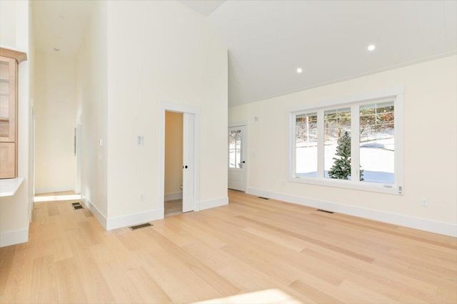 639 East Broadway A, Haverhill, MA 01830