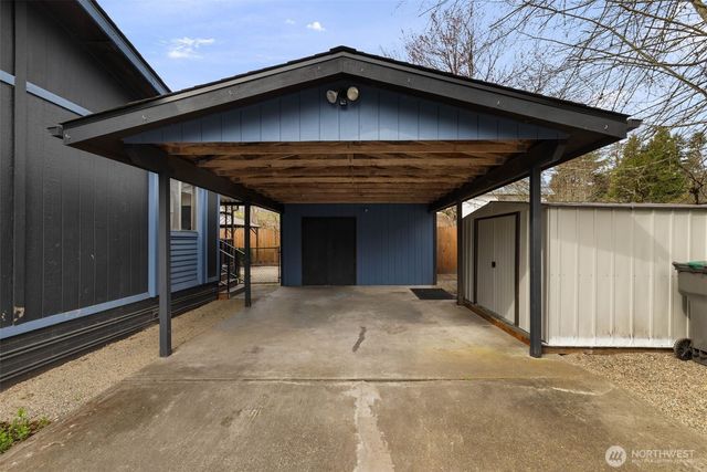 2305 Woodland Drive NW, Bremerton, WA 98312