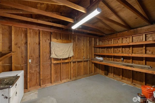 2305 Woodland Drive NW, Bremerton, WA 98312