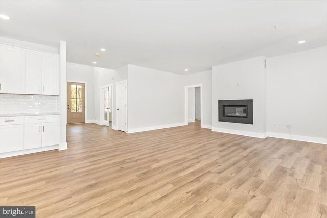 204 THREE RIVERS RD, Harwood, MD 20776