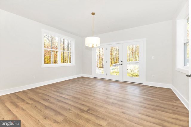 204 THREE RIVERS RD, Harwood, MD 20776