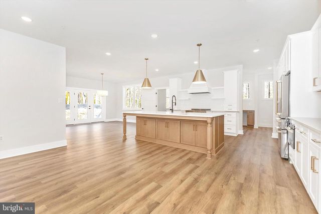 204 THREE RIVERS RD, Harwood, MD 20776