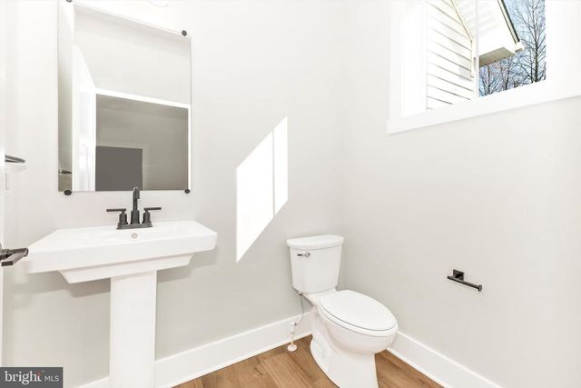 204 THREE RIVERS RD, Harwood, MD 20776