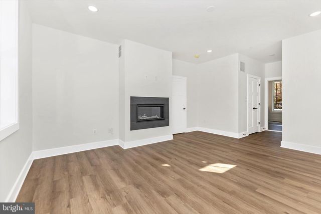 204 THREE RIVERS RD, Harwood, MD 20776