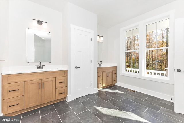 204 THREE RIVERS RD, Harwood, MD 20776