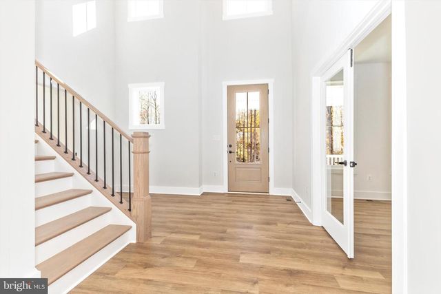 204 THREE RIVERS RD, Harwood, MD 20776