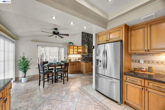 2857 Randall Way, Fairview, CA 94541