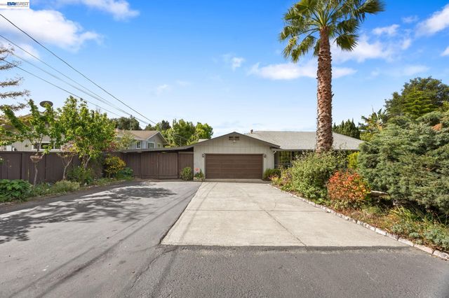 2857 Randall Way, Fairview, CA 94541