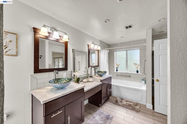 2857 Randall Way, Fairview, CA 94541