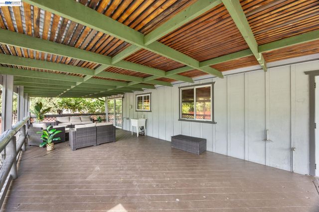 2857 Randall Way, Fairview, CA 94541