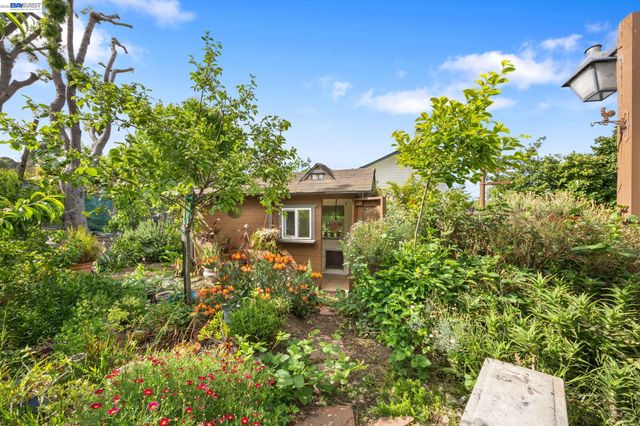 2857 Randall Way, Fairview, CA 94541