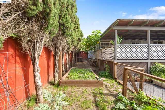 2857 Randall Way, Fairview, CA 94541