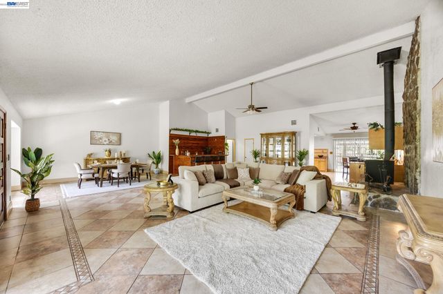 2857 Randall Way, Fairview, CA 94541
