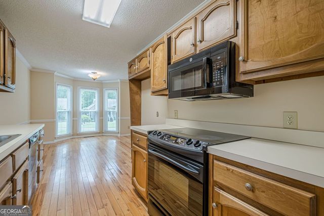3258 WOODCLIFF Way, Powder Springs, GA 30127