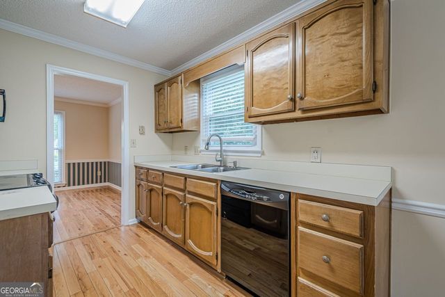 3258 WOODCLIFF Way, Powder Springs, GA 30127